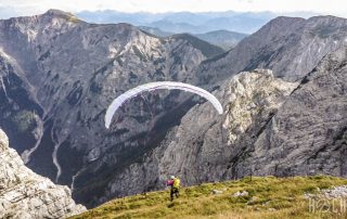 Klettern im Schobertal, Abflug mit dem Gleitschirm